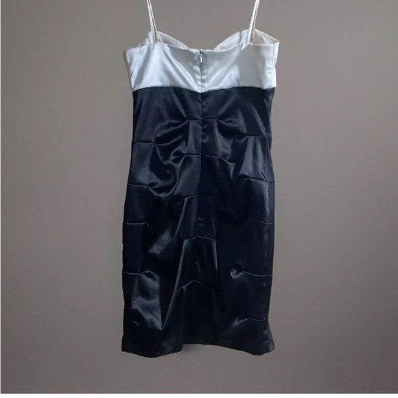 Beata Studio L.A. women’s Strapless Blk +White Satin Type Midi Dress Sz 9 Bow - Picture 3 of 7